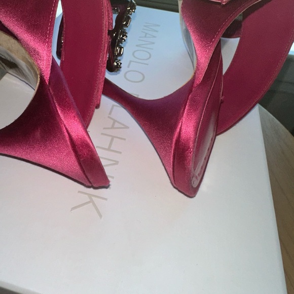 Manolo Blahnik Gable Jewel Sandal - Picture 5 of 5